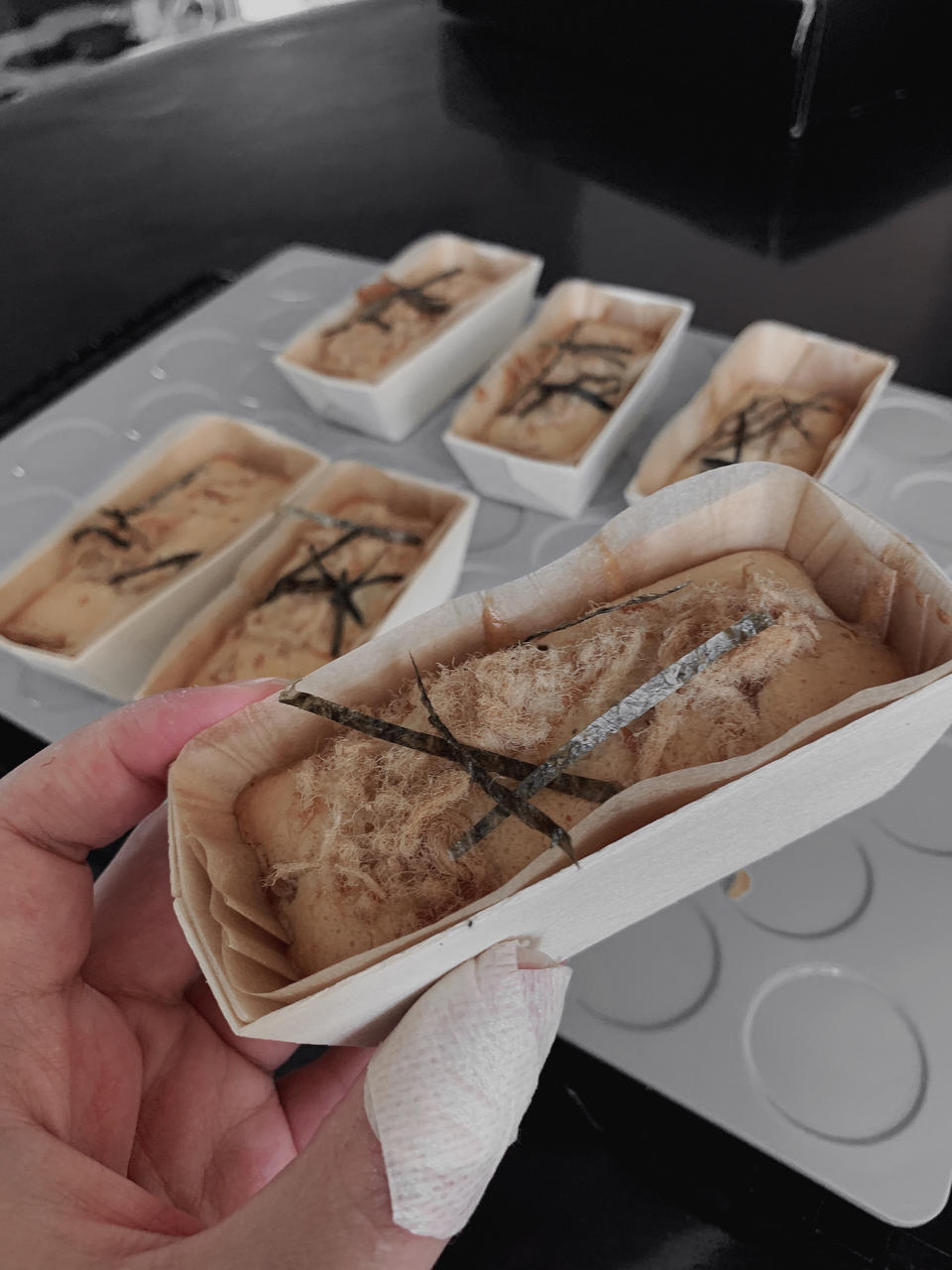 万用方子‼️口感滋润的酸奶&肉松沙拉夹心小蛋糕🍰