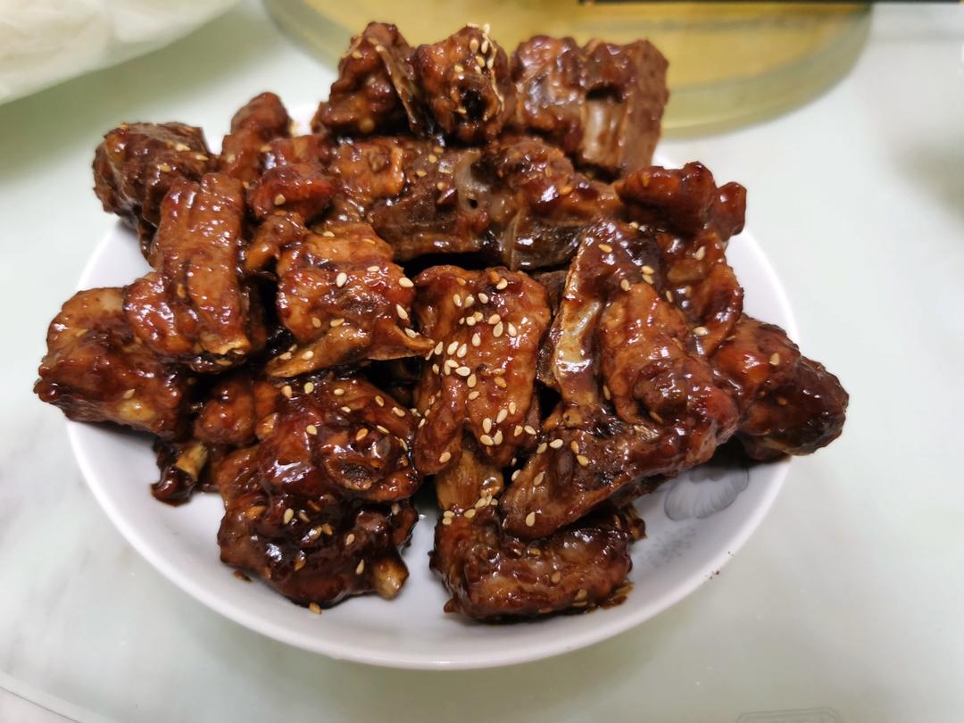 糖醋排骨（试验多次的最佳口感）