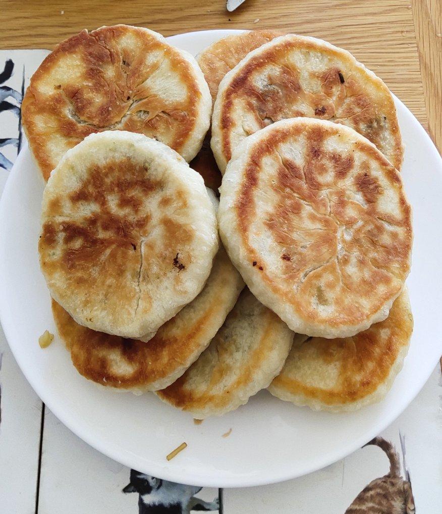 软到没朋友的发面饼 凉了也是软软的特别好吃 附细节视频详解