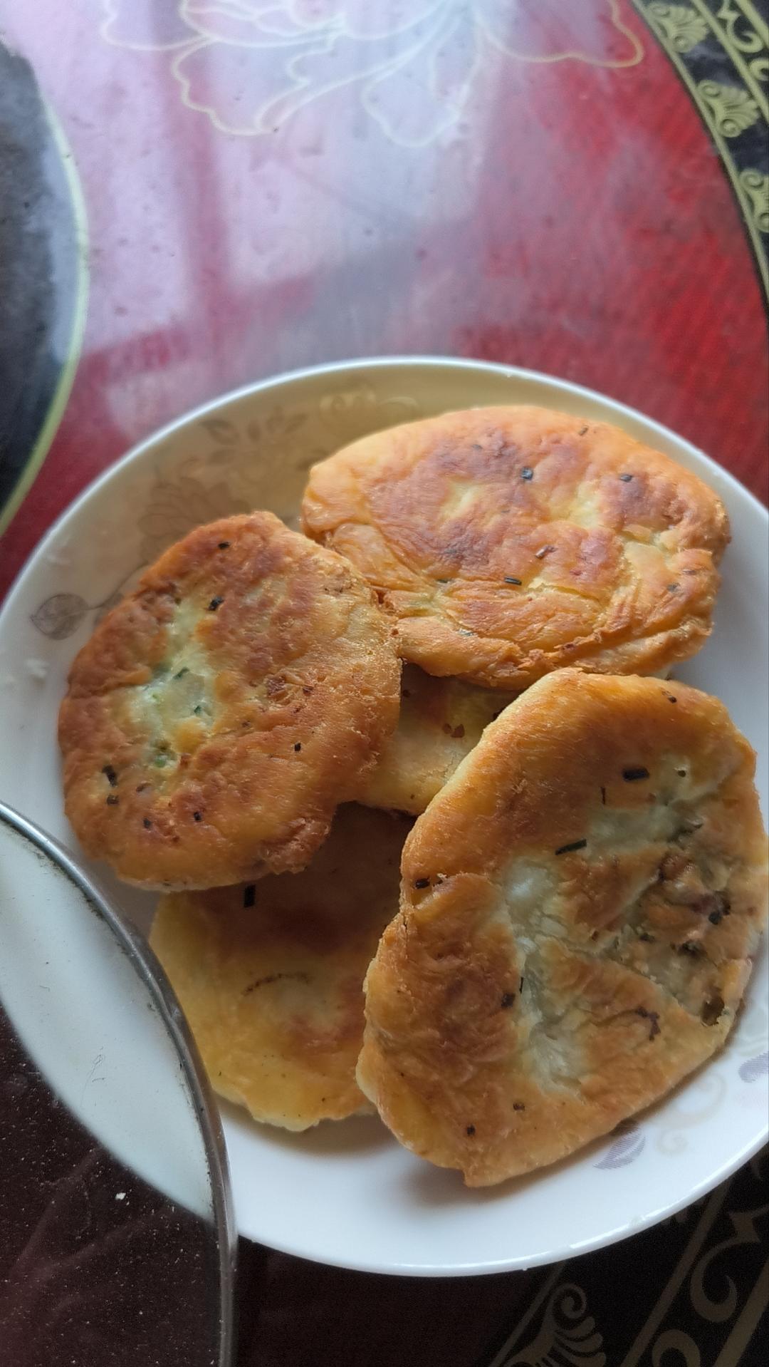 复刻网红葱油肉饼