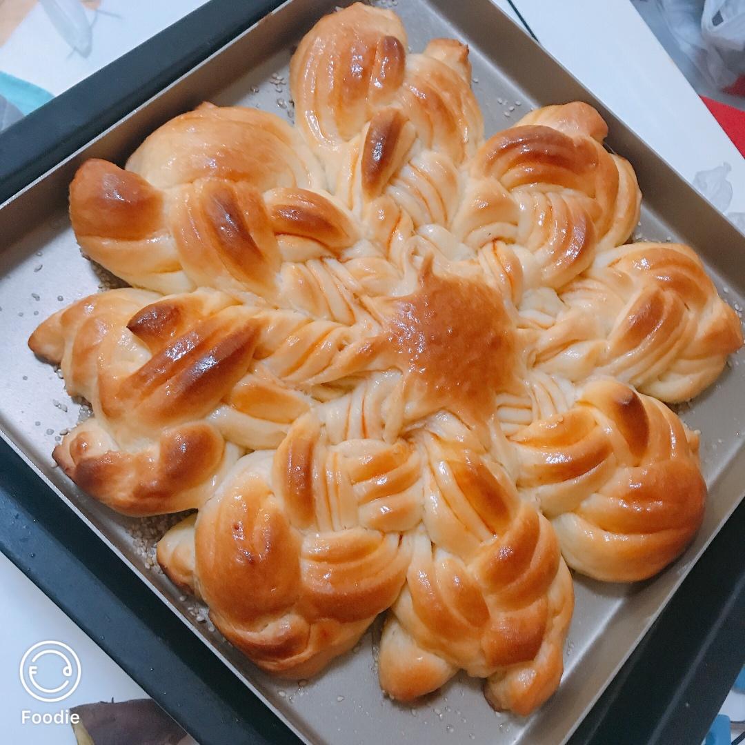 吃过这个黄油面包Brioche，你很难再爱上街边蛋糕店的面包店