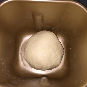 炼乳小面包的做法 步骤2