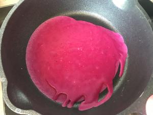 奶香火龙果蛋卷的做法 步骤5