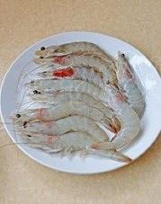 海盐黑椒煎大虾的做法 步骤1