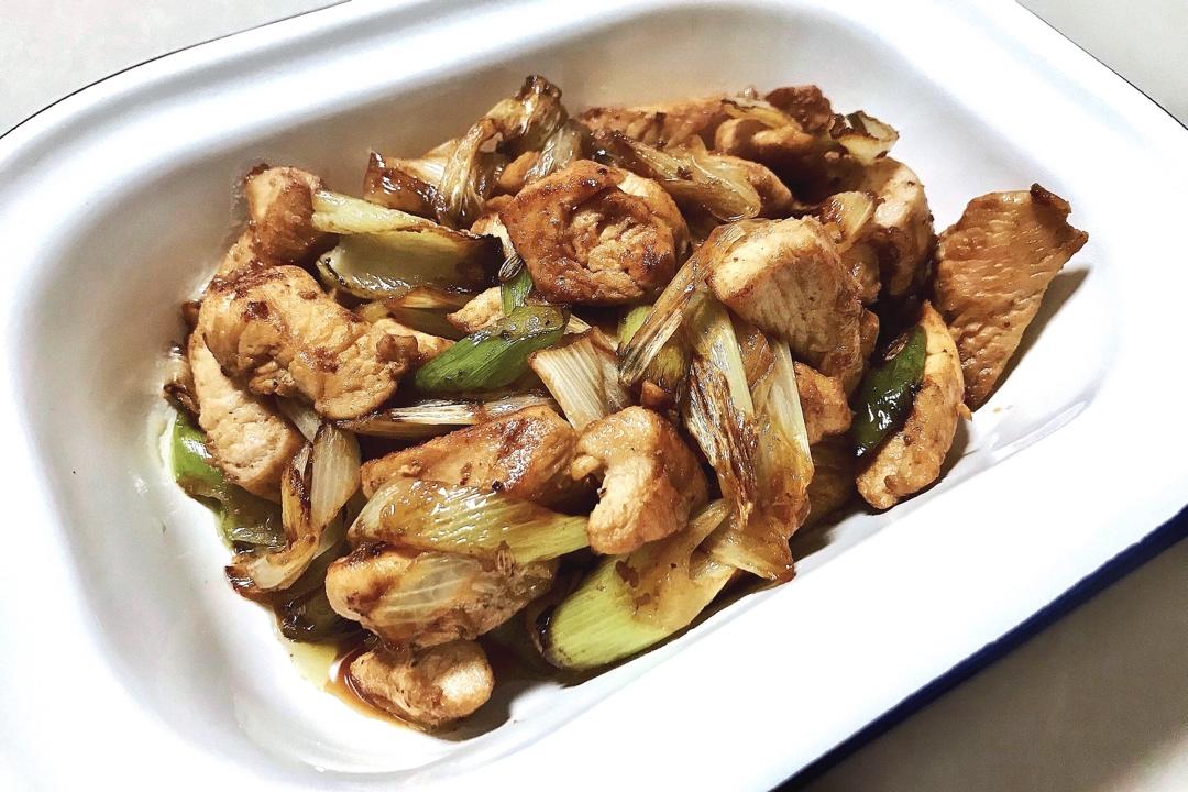 大葱炒鸡丁🥡Chicken w/ Caramelized Leeks