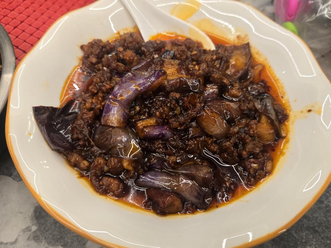 开胃下饭菜！巨简单的家常鱼香茄子煲