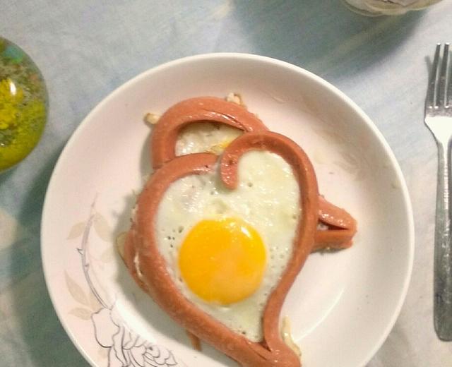 热恋中的早餐――爱心煎蛋