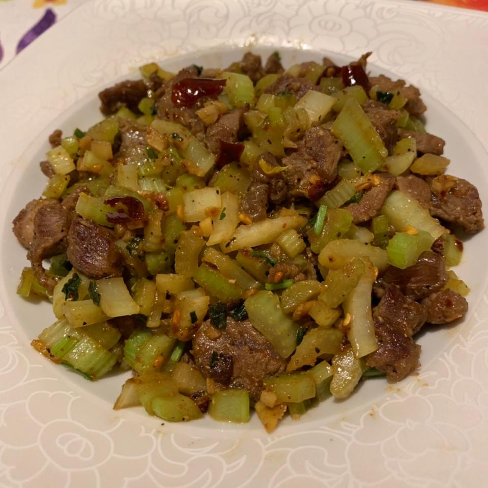 厨师长教你：“碎炒羊肉”的家常做法，简单又美味
