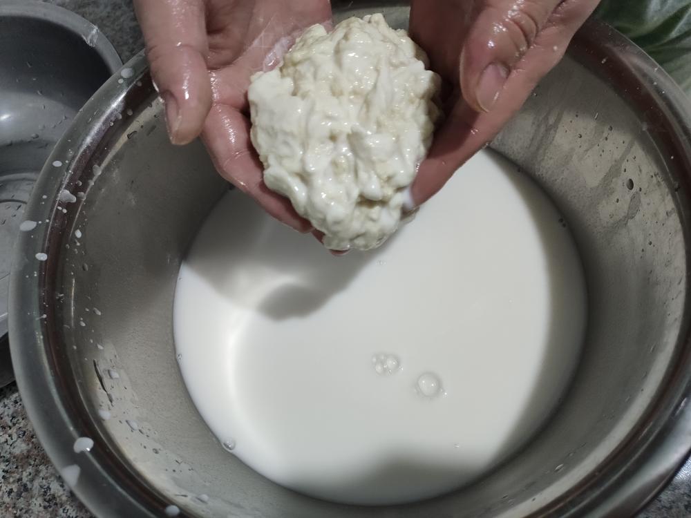 纯奶手撕吐司的做法 步骤1