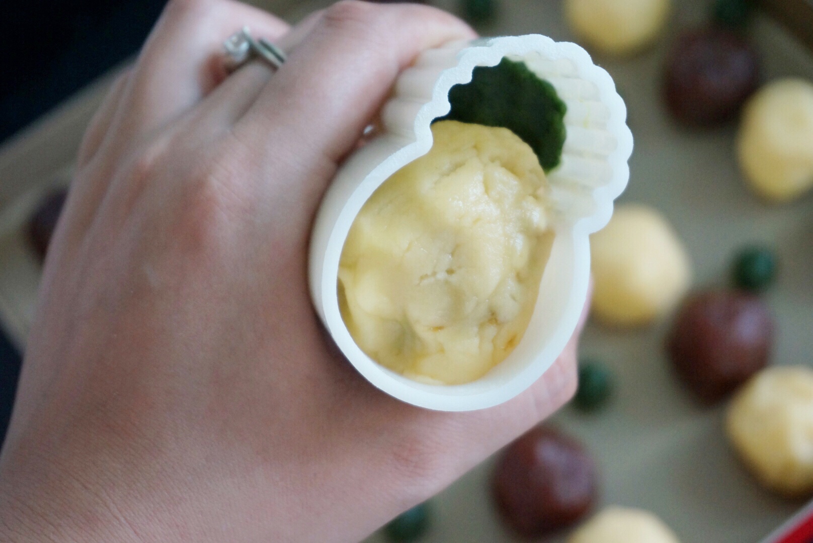 🍍酸甜酥软—小菠萝可爱百分百凤梨酥的做法 步骤12