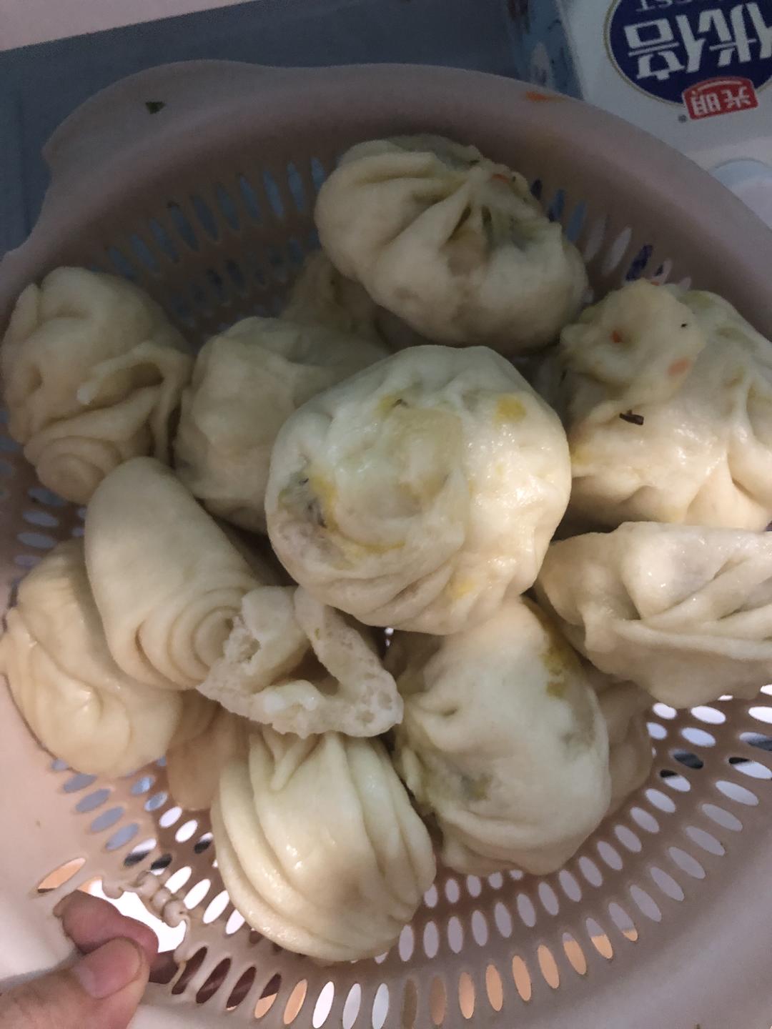 萝卜粉条肉丁包子