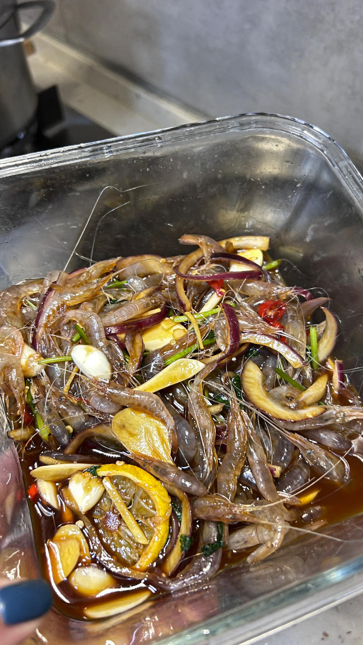 生呛虾，生腌虾（肉质细腻，口感鲜美）