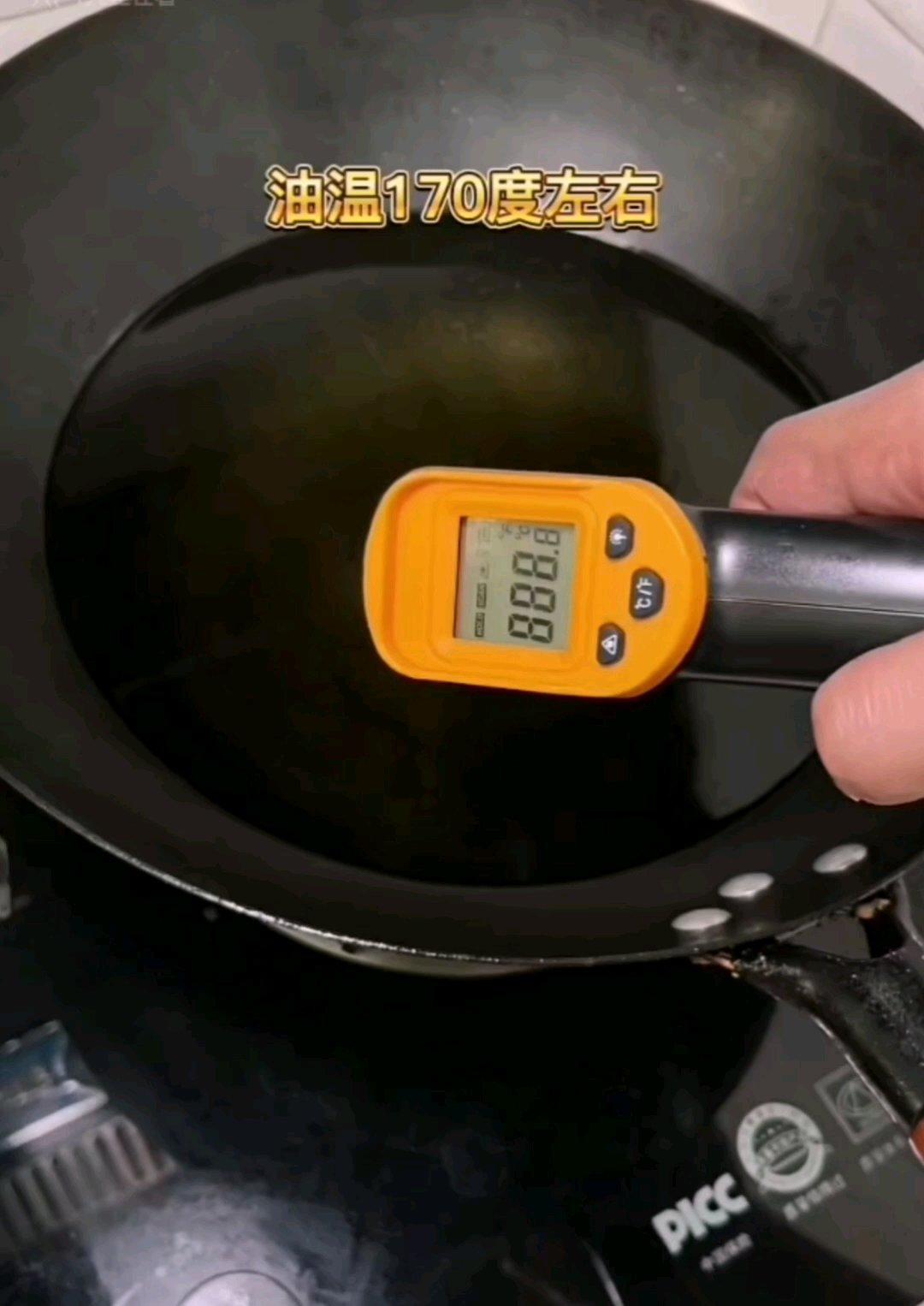 油炸食品怎么不油脦？的做法