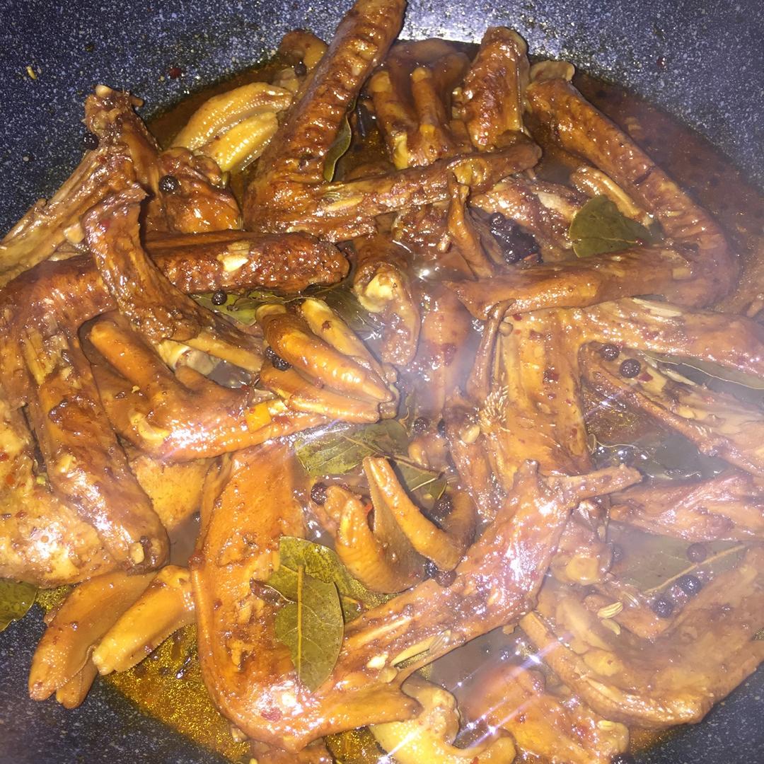 周黑鸭味～～～鸭翅 鸭爪