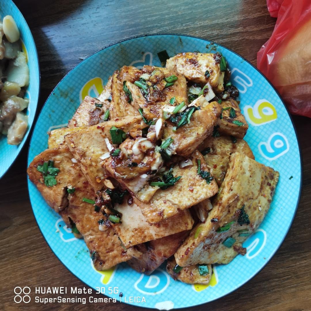 平底锅版铁板脆皮豆腐，赛过路边摊