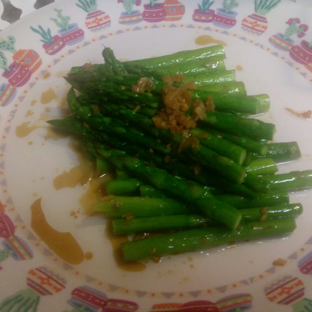 鲜味油淋芦笋