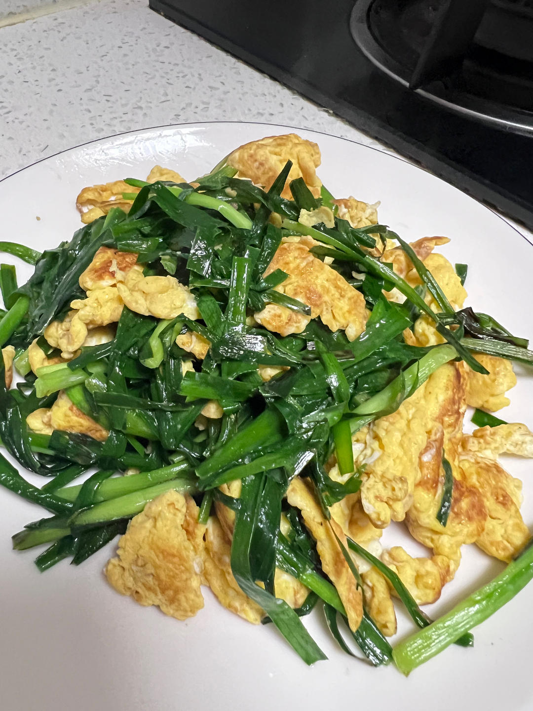 韭菜炒鸡蛋——三分钟快手下饭菜 掌握火候的秘诀