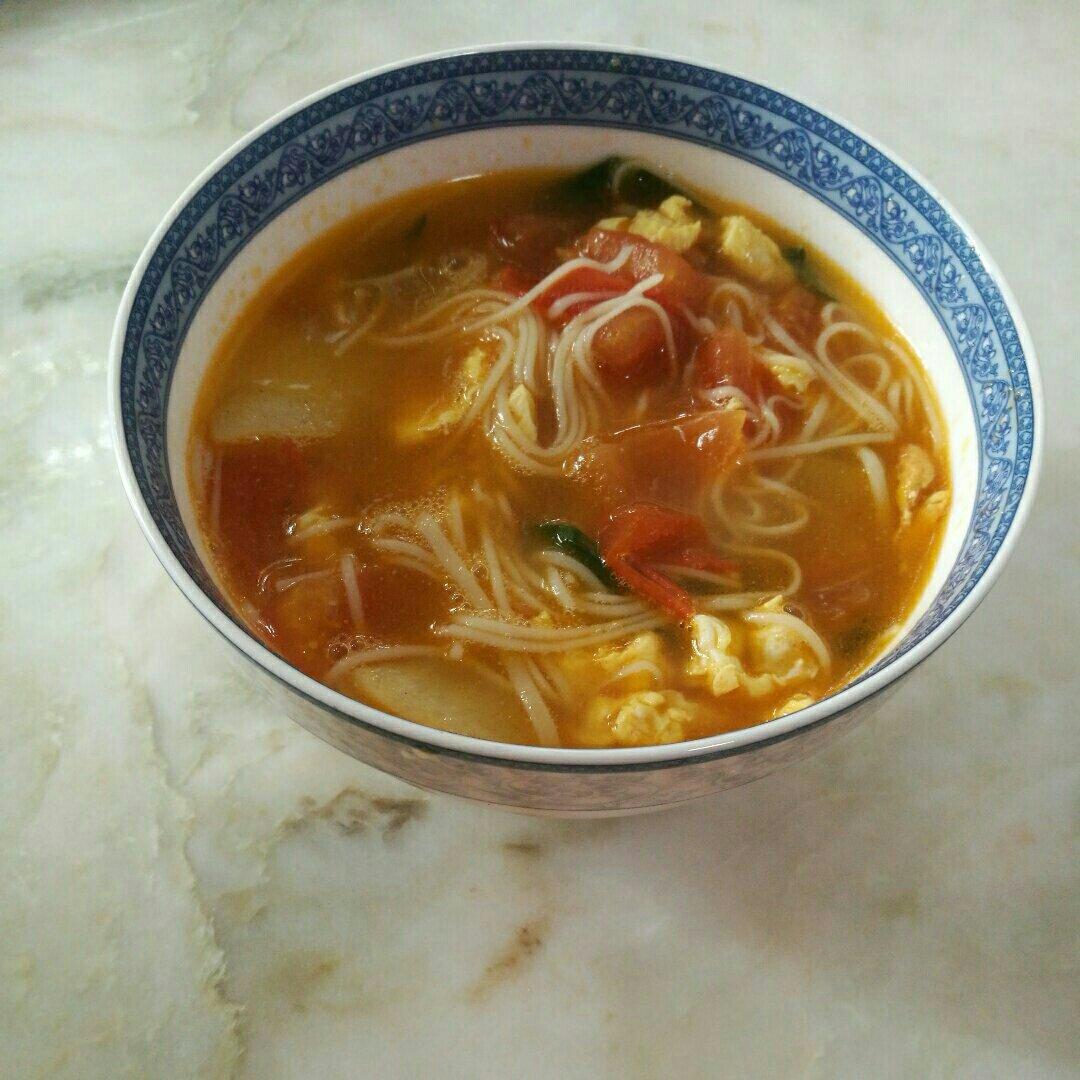 番茄土豆鸡蛋面 宿舍美食 小电高压锅