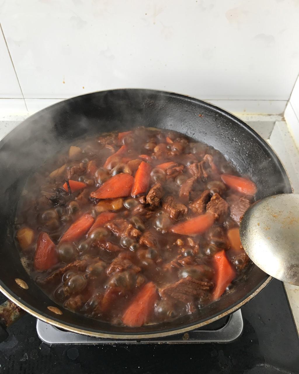 红烧牛肉土豆 （独家秘制）