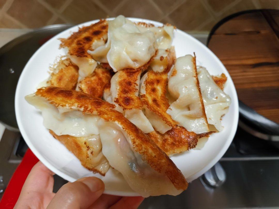 脆底煎饺