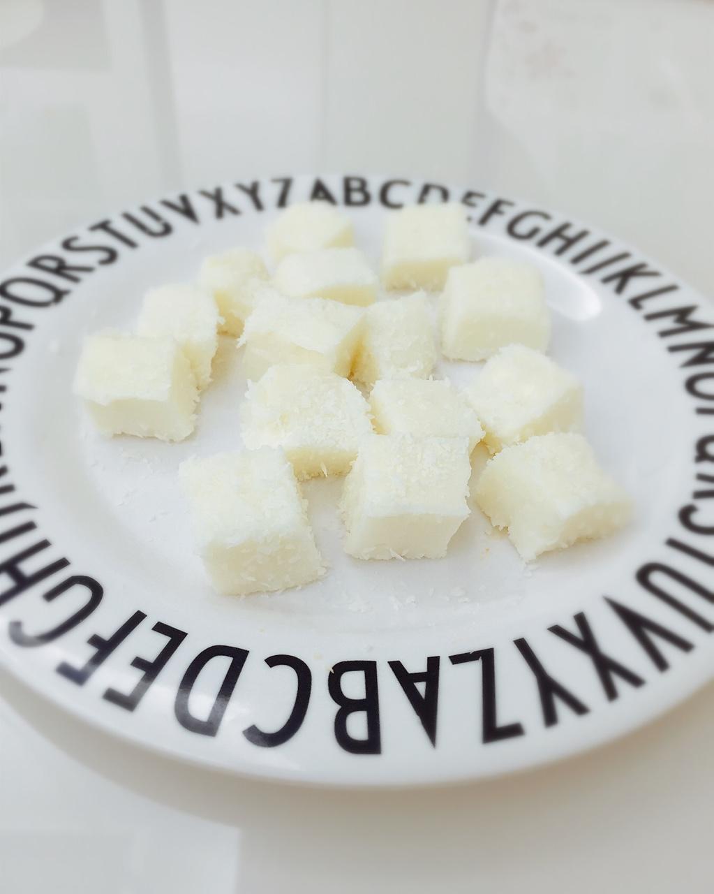 椰蓉牛奶小方-无淡奶油健康低糖