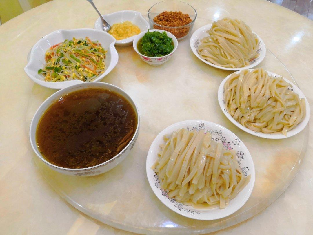 自制凉皮（含洗面、不洗面两种方法）