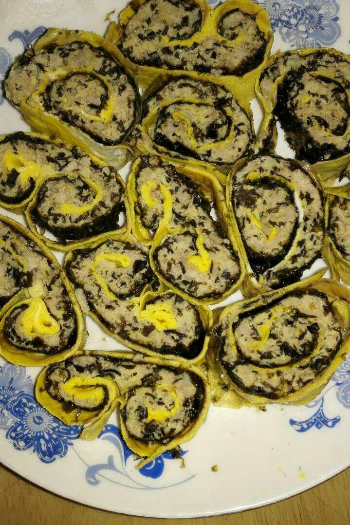 老爸的手艺---蒸肉蛋卷