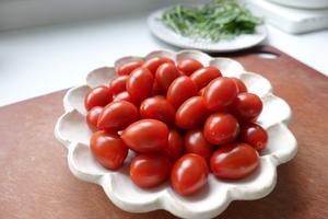 油浸小番茄的做法 步骤1