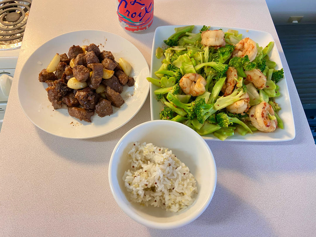 低脂低卡减脂餐～黑椒虾仁西兰花