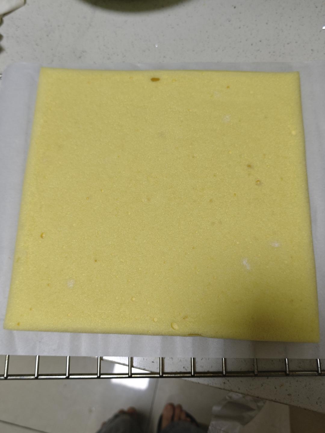 蛋糕卷这样做‼️不掉皮不开裂（小视频食谱）