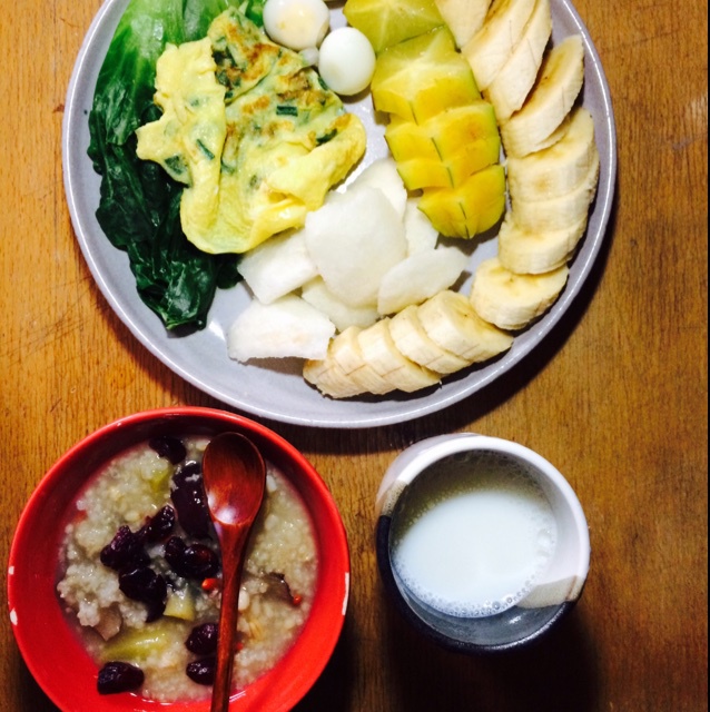 #爱自己，好好吃早餐# 十分钟搞定【芝士蔬菜鸡蛋饼】