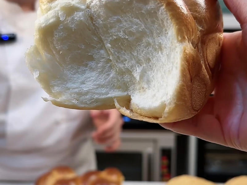 纯奶手撕吐司的做法 步骤1