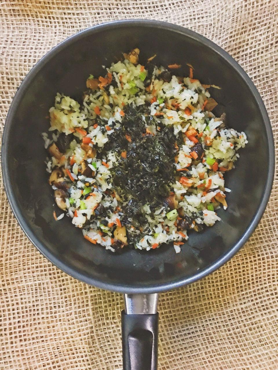 紫菜糯米炒饭
