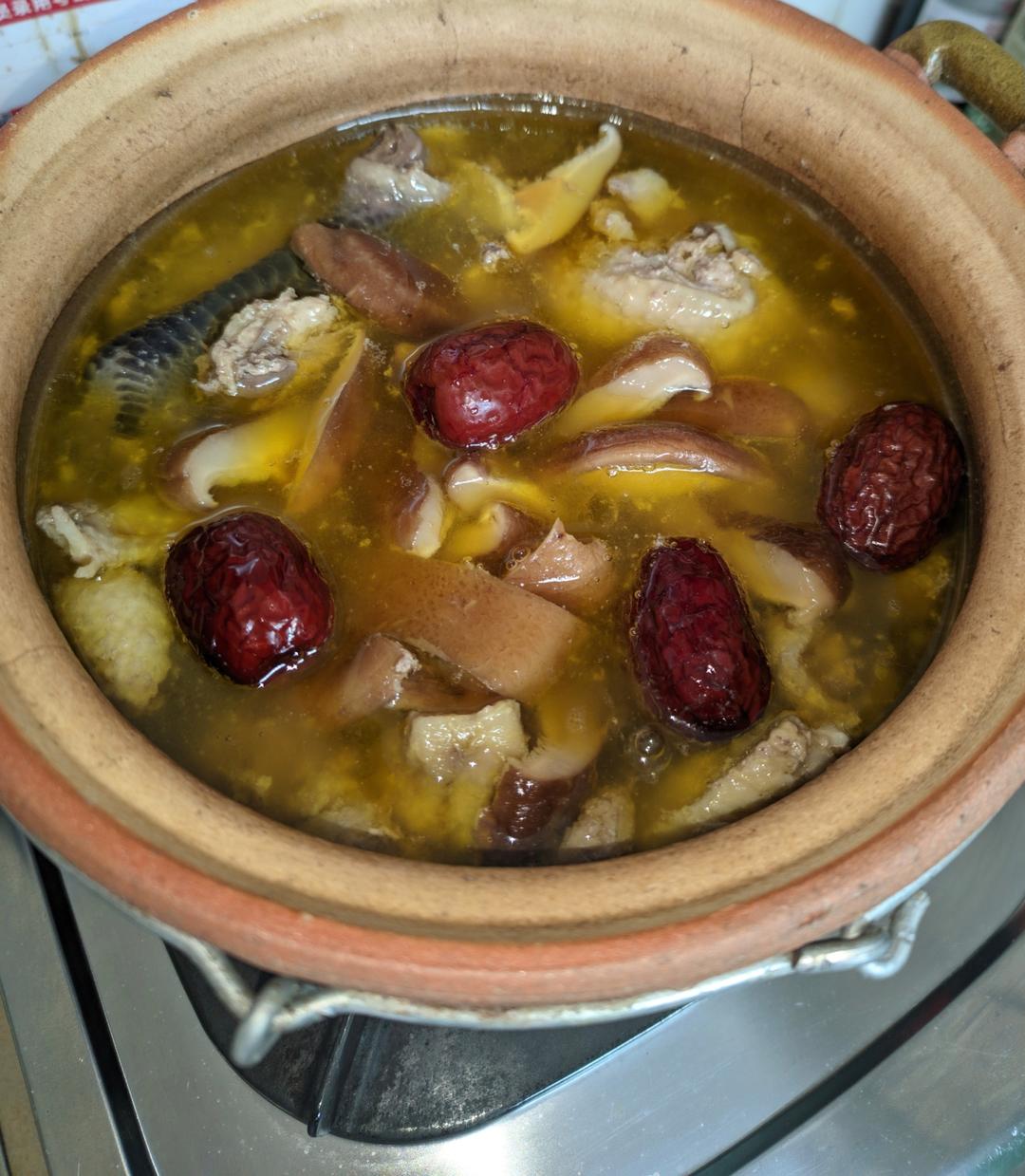土鸡汤