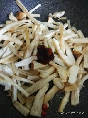芦笋杏鲍菇的做法 步骤5