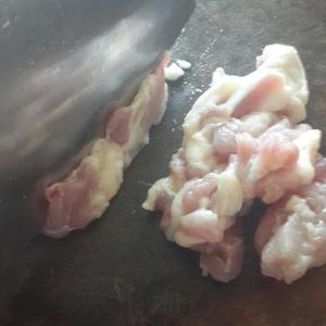 萝卜干蒸猪肉的做法 步骤2