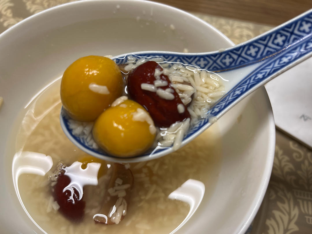 酒糟南瓜糯米丸子