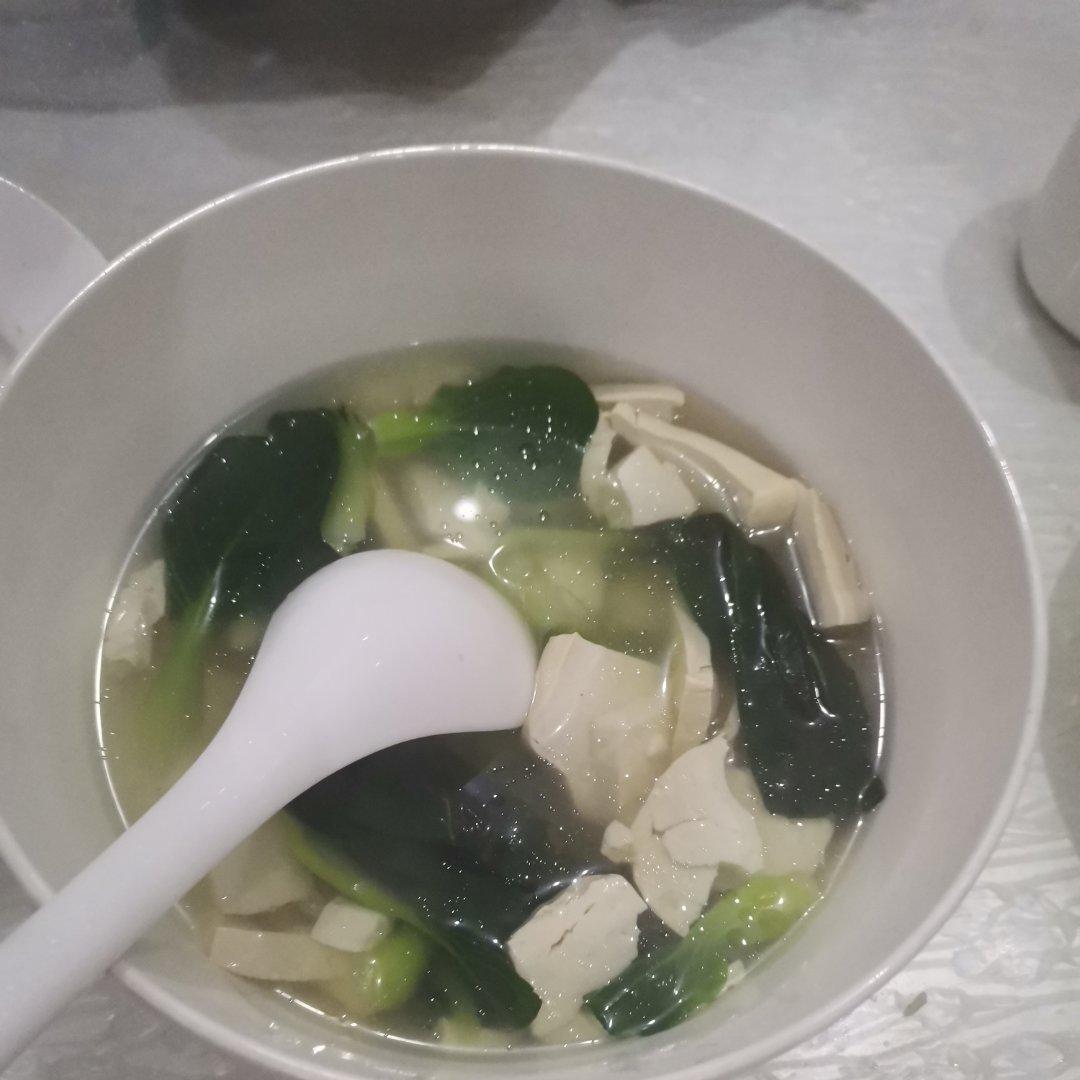 青菜豆腐汤