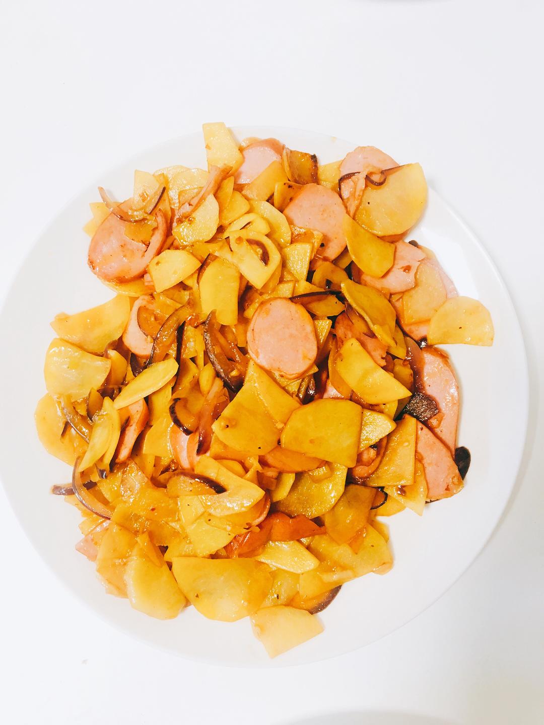 爆香土豆片香肠