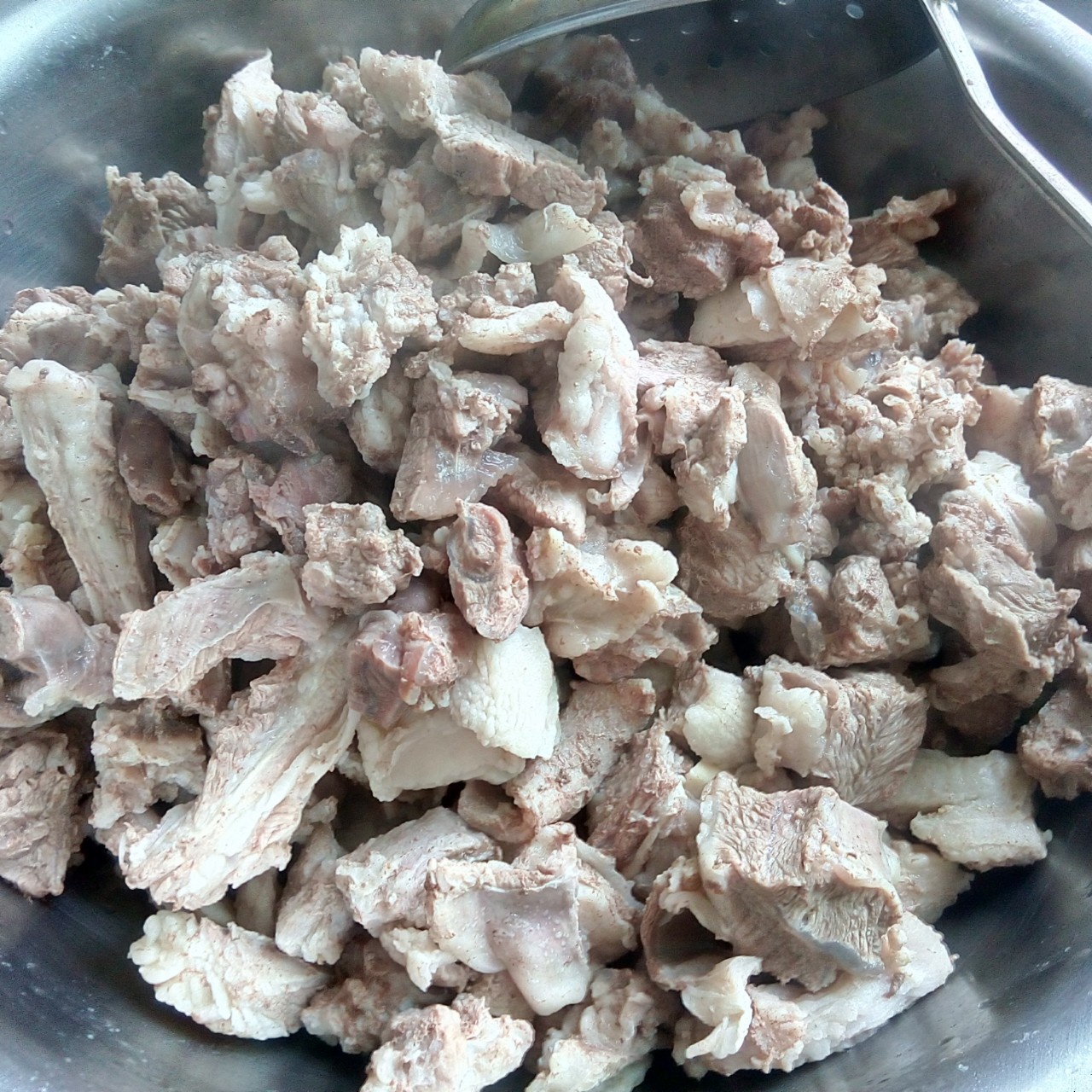 炖羊蝎子，羊肉