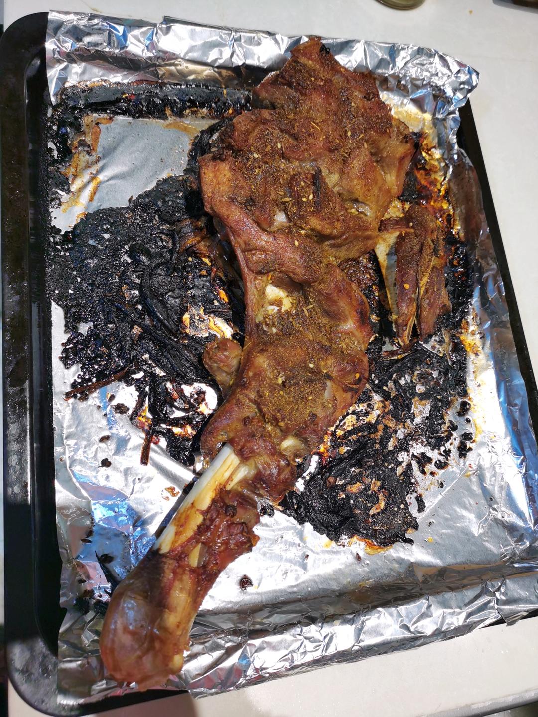 镇江诺言做的生烤羊腿家庭烤箱版