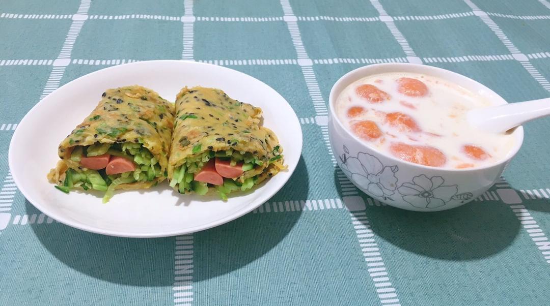 减脂早餐:鸡蛋卷，木瓜炖奶