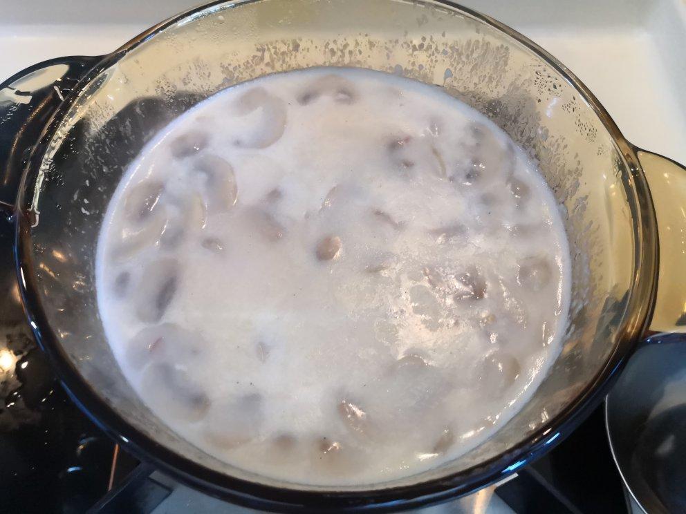 奶油鸡茸蘑菇汤（必胜客同款）