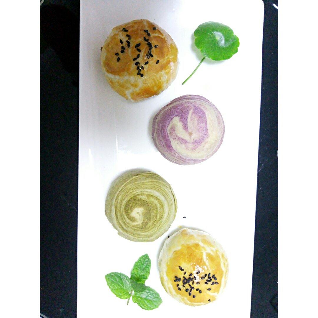 蛋黄酥~紫薯、抹茶、原味~花好月圆，中秋快乐~内附一次做六色蛋黄酥方法~