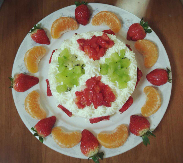 水果花格奶油蛋糕