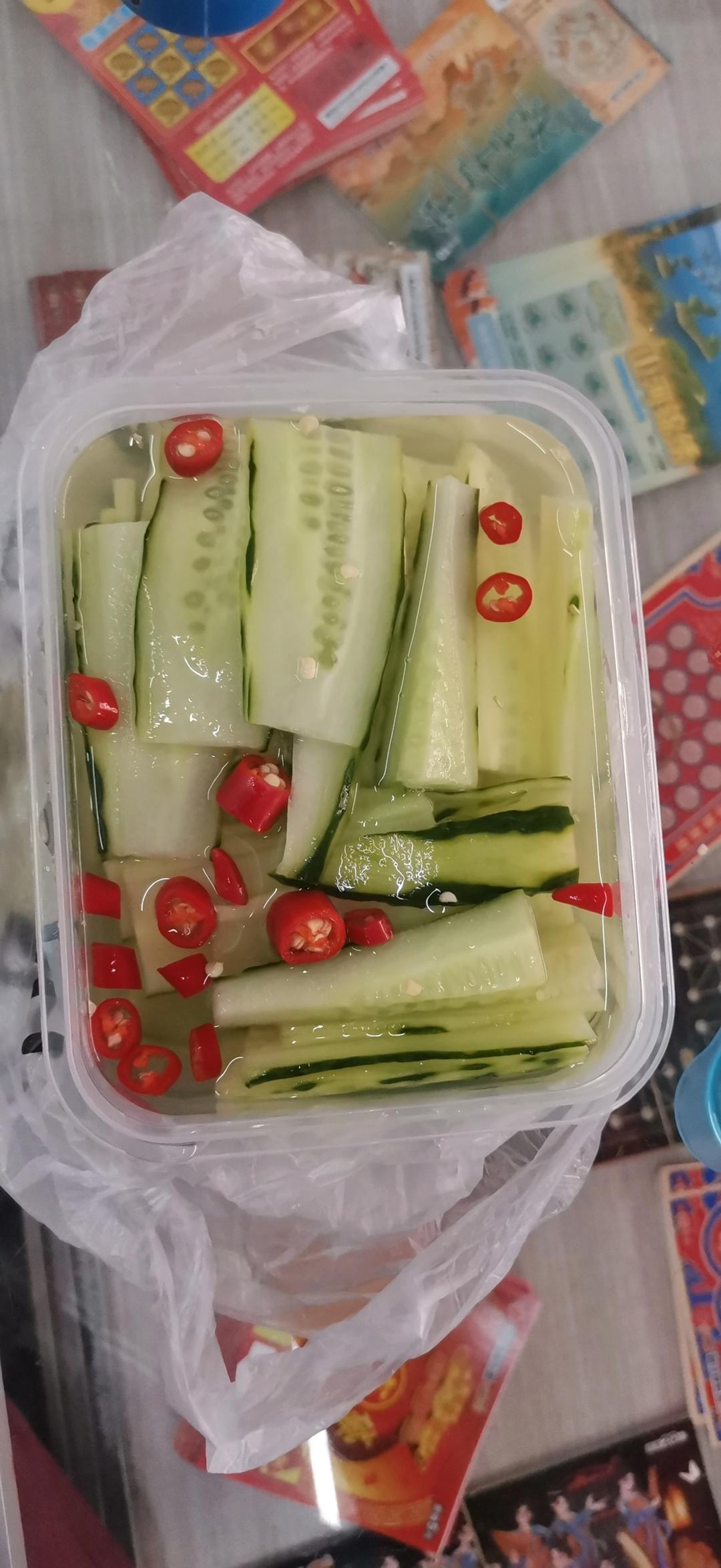酸甜拌瓜条