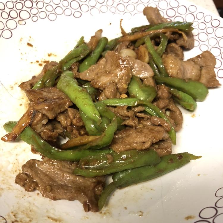 厨师长教你：“青椒肉丝”的正宗做法，色香味俱全