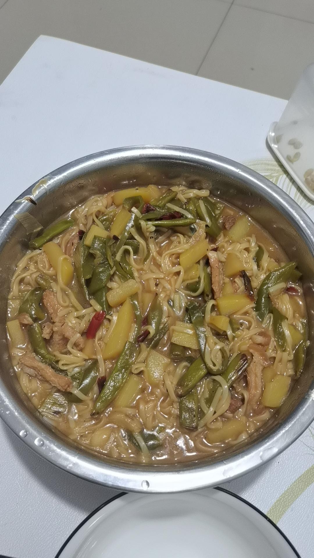 挂面也能焖~的豆角焖面