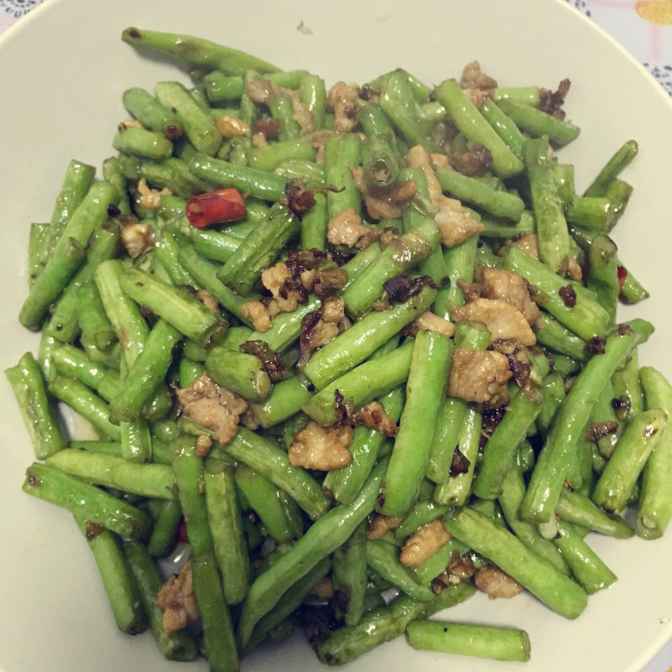 干煸豆角炒肉
