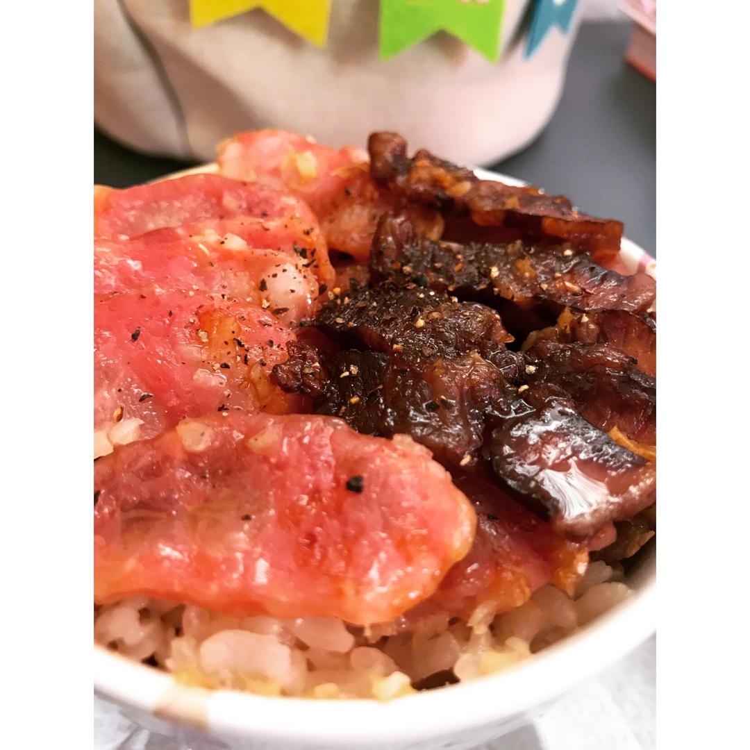 广式腊味煲仔饭
